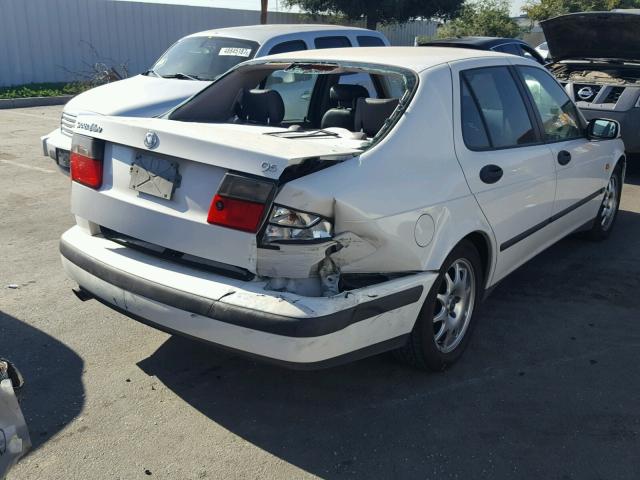 YS3ED48E8Y3061746 - 2000 SAAB 9-5 WHITE photo 4