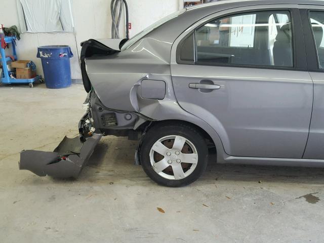 KL1TD5DE6BB129623 - 2011 CHEVROLET AVEO LS GRAY photo 9