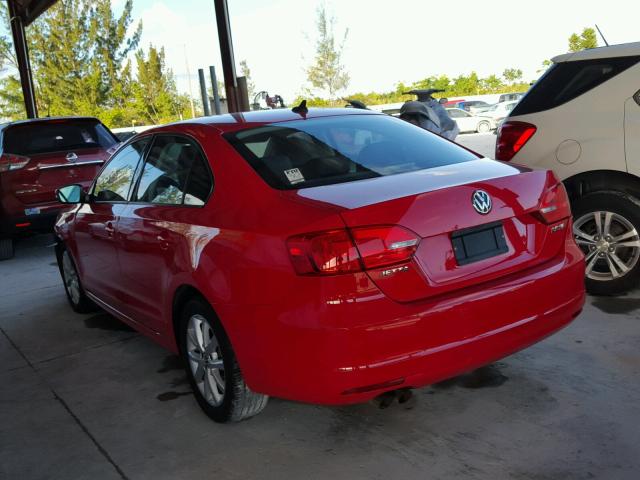 3VWDX7AJ7CM362046 - 2012 VOLKSWAGEN JETTA SE 红色 照片 3