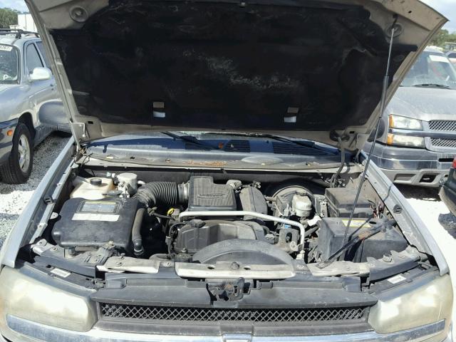 1GNDT13S262116977 - 2006 CHEVROLET TRAILBLAZE SILVER photo 7