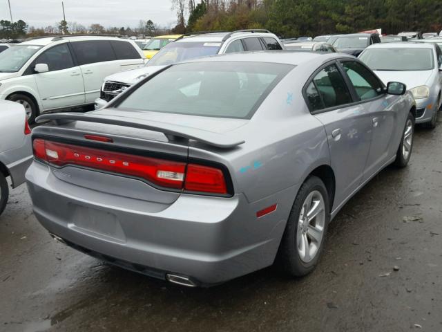 2C3CDXBG3EH102243 - 2014 DODGE CHARGER SE SILVER photo 4