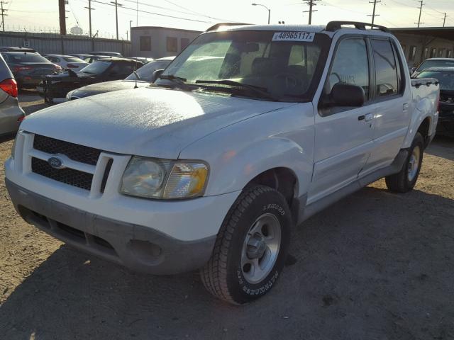 1FMZU67E02UB71967 - 2002 FORD EXPLORER S WHITE photo 2