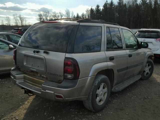 1GNDT13SX32161774 - 2003 CHEVROLET TRAILBLAZE SILVER photo 4