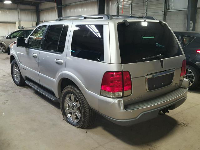 5LMEU78H73ZJ44750 - 2003 LINCOLN AVIATOR 银色 照片 3