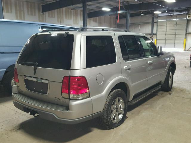 5LMEU78H73ZJ44750 - 2003 LINCOLN AVIATOR 银色 照片 4