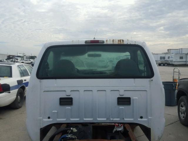 1FTSF30F5YEE07484 - 2000 FORD F350 SRW S WHITE photo 6