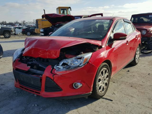 1FAHP3F22CL200167 - 2012 FORD FOCUS SE RED photo 2