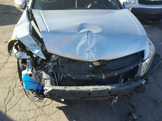 1HGCP3F80CA800711 - 2012 HONDA ACCORD EXL SILVER photo 9