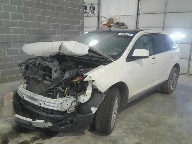 2FMDK48C08BA57502 - 2008 FORD EDGE SEL WHITE photo 2