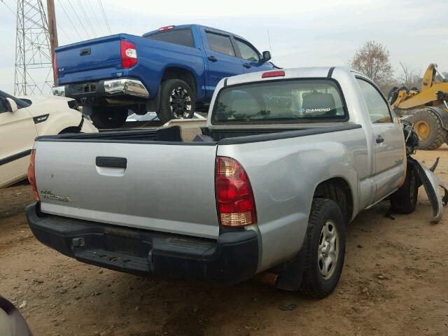 5TENX22NX5Z109501 - 2005 TOYOTA TACOMA SILVER photo 4