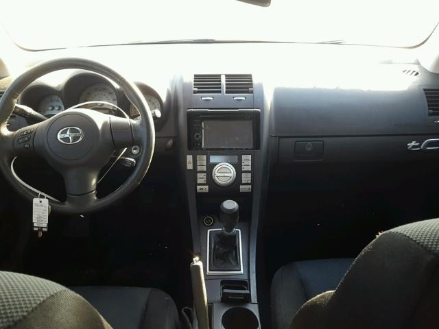 JTKDE177760115692 - 2006 TOYOTA SCION TC 银色 照片 10