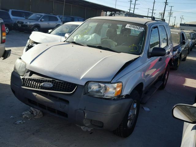 1FMYU02154KA19940 - 2004 FORD ESCAPE XLS SILVER photo 2