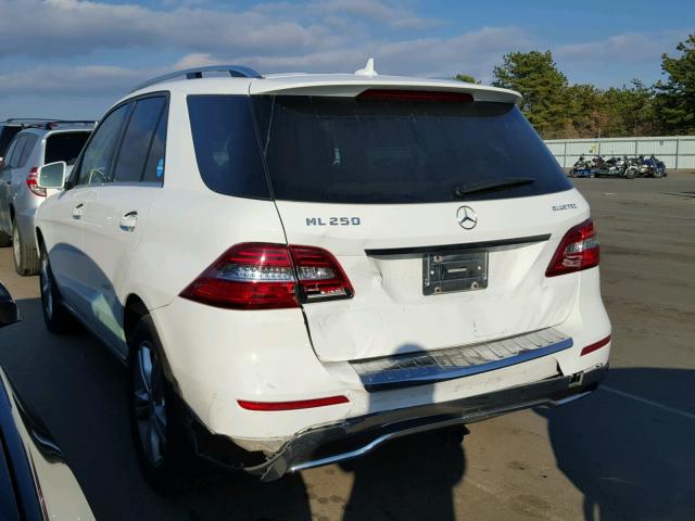 4JGDA0EB9FA507972 - 2015 MERCEDES-BENZ ML 250 BLU WHITE photo 3