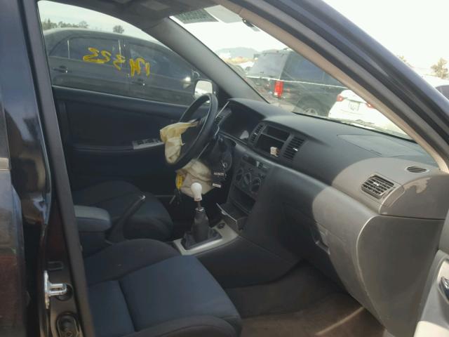 2T1BY30E85C355784 - 2005 TOYOTA COROLLA XR 黑色 照片 5