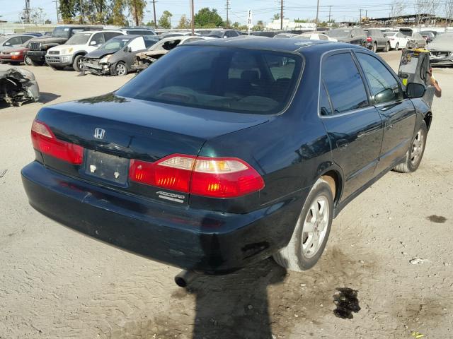 1HGCG6698YA039007 - 2000 HONDA ACCORD SE GREEN photo 4