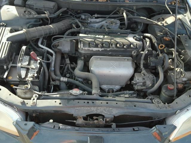 1HGCG6698YA039007 - 2000 HONDA ACCORD SE GREEN photo 7