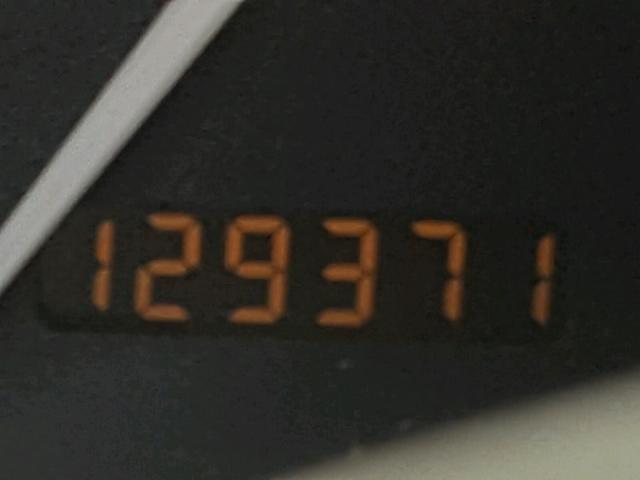 1G8ZG1279XZ144939 - 1999 SATURN SC2 RED photo 8