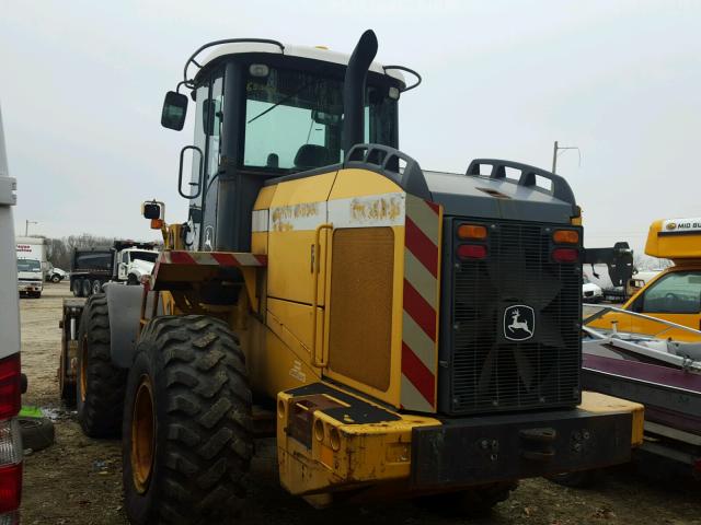 DW624JH594779 - 2004 JOHN DEERE 630 YELLOW photo 3