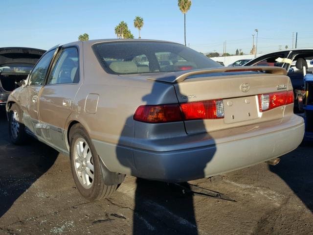 JT2BF22KX10332636 - 2001 TOYOTA CAMRY CE BEIGE photo 3