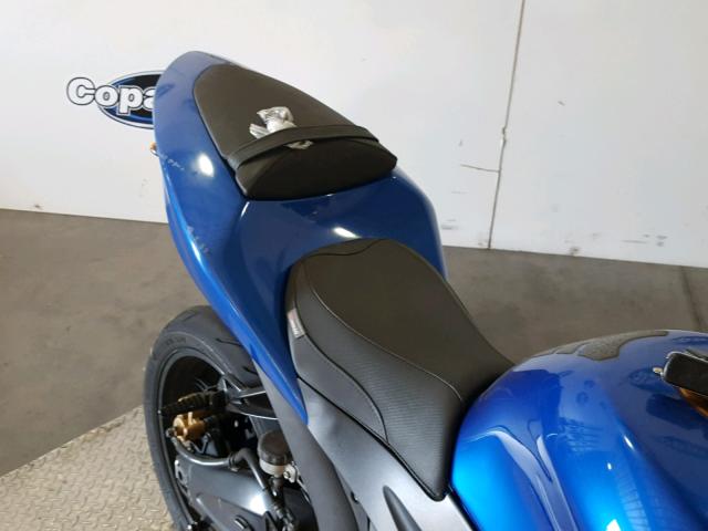 JKBZXJC105A016011 - 2005 KAWASAKI ZX636-C1 BLUE photo 6