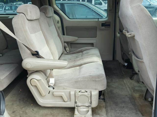 2FMZA576X4BA36550 - 2004 FORD FREESTAR S SILVER photo 6