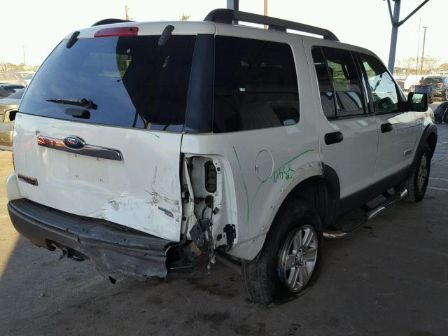 1FMEU63E56UB52440 - 2006 FORD EXPLORER X WHITE photo 4