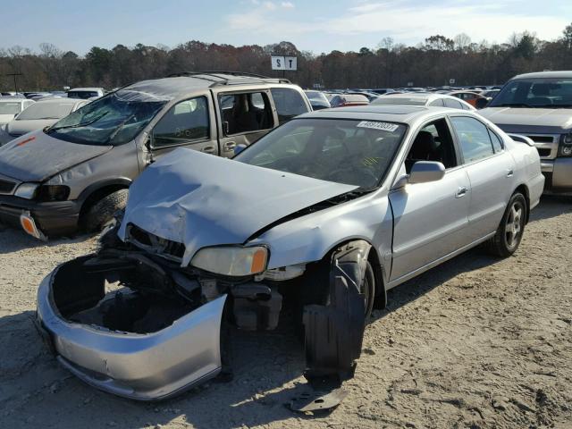 19UUA56611A022237 - 2001 ACURA 3.2TL SILVER photo 2