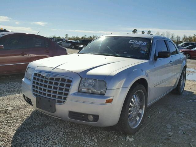 2C3KA43R27H785820 - 2007 CHRYSLER 300 SILVER photo 1