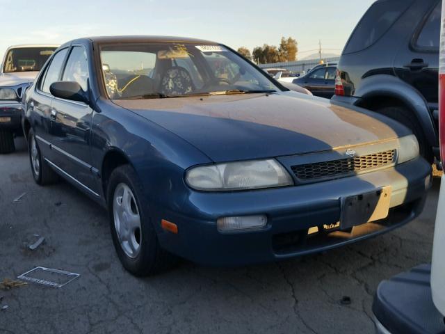 1N4BU31F6PC124645 - 1993 NISSAN ALTIMA XE GREEN photo 1