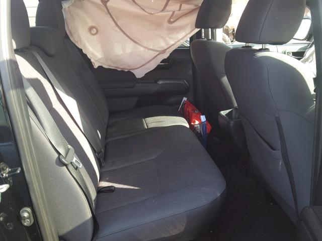 5TFCZ5AN3HX118265 - 2017 TOYOTA TACOMA DOU Qara foto 6