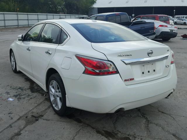 1N4AL3AP4FC228539 - 2015 NISSAN ALTIMA 2.5 WHITE photo 3