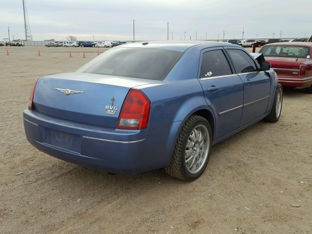 2C3KA53G07H828491 - 2007 CHRYSLER 300 TOURIN BLUE photo 4