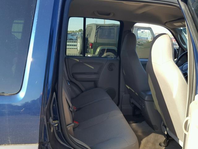 1J4GL48K24W191632 - 2004 JEEP LIBERTY SP BLUE photo 6