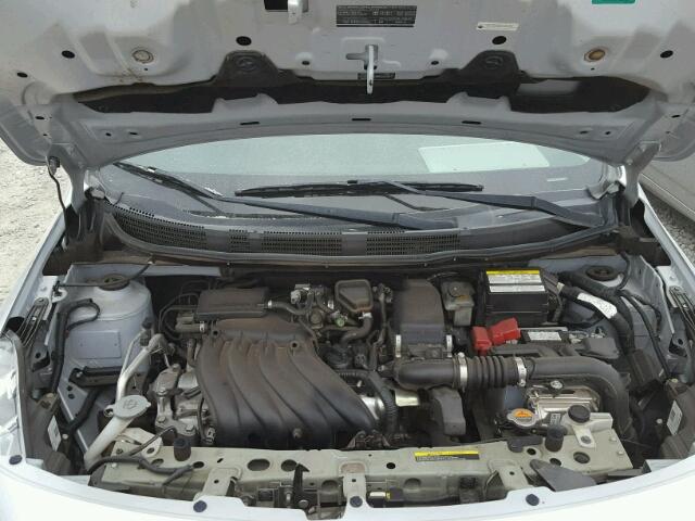 3N1CN7AP6FL830791 - 2015 NISSAN VERSA S GRAY photo 7