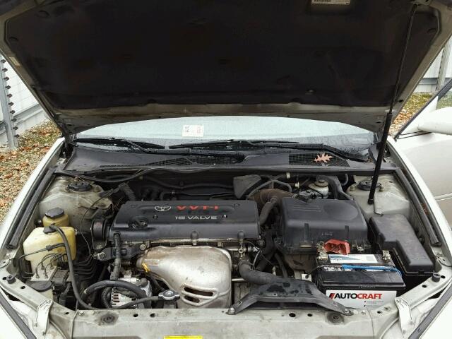 4T1BE32K52U034677 - 2002 TOYOTA CAMRY LE ვერცხლისფერი ფოტო 7