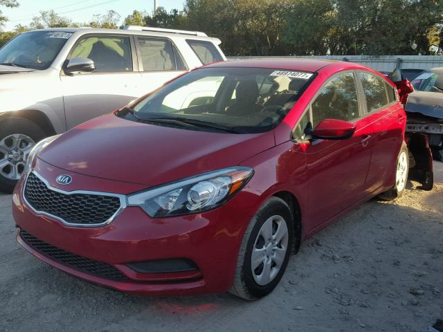 KNAFK4A61G5585874 - 2016 KIA FORTE LX BURGUNDY photo 2