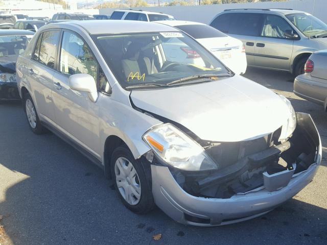 3N1BC1AP5BL446011 - 2011 NISSAN VERSA S SILVER photo 1