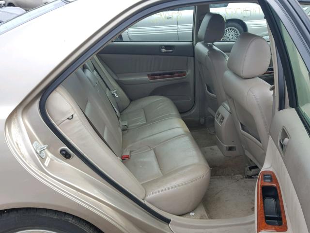 4T1BF30K13U556479 - 2003 TOYOTA CAMRY LE GOLD photo 6