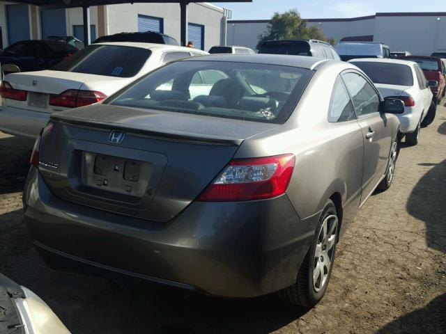 2HGFG12698H551405 - 2008 HONDA CIVIC LX GRAY photo 4