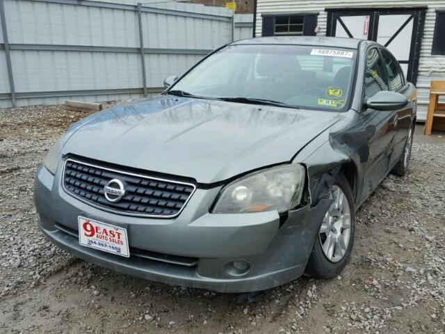 1N4AL11D45C268712 - 2005 NISSAN ALTIMA S GREEN photo 2