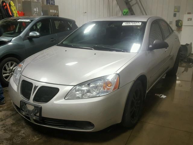 1G2ZG558864120472 - 2006 PONTIAC G6 SE1 SILVER photo 2