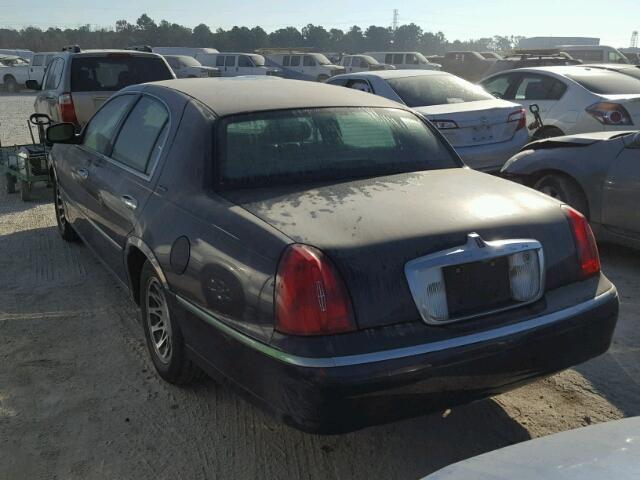 1LNHM82WXYY765345 - 2000 LINCOLN TOWN CAR S BLUE photo 3