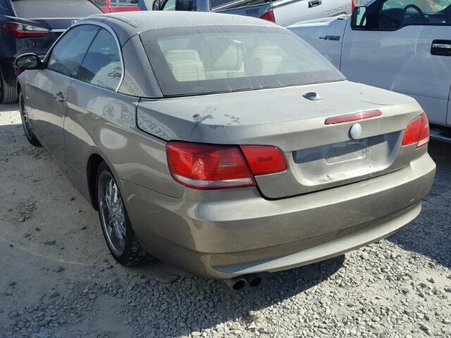 WBAWR33508P150229 - 2008 BMW 328 I SULE GOLD photo 3