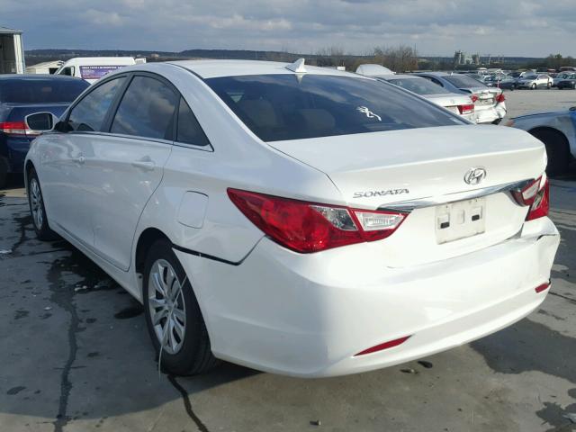 5NPEB4ACXBH211681 - 2011 HYUNDAI SONATA GLS YELLOW photo 3