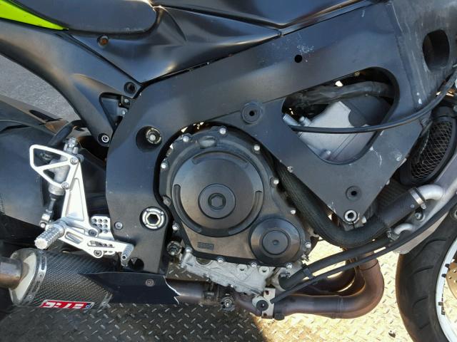 JS1GN7DA462113288 - 2006 SUZUKI GSX-R600 K TWO TONE photo 7