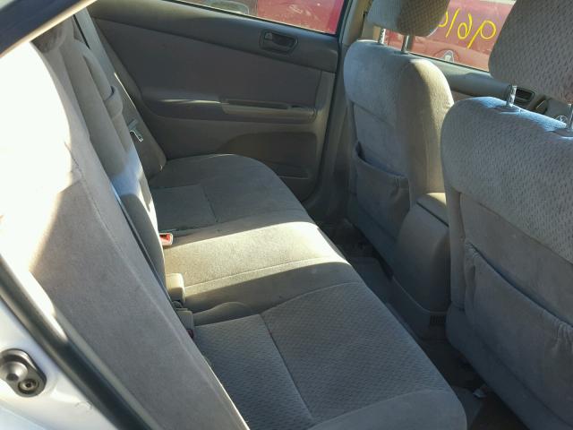 4T1BE32K84U263373 - 2004 TOYOTA CAMRY LE 白色 照片 6