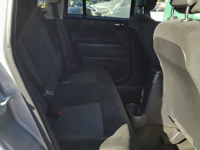 1C4NJDBB8GD522189 - 2016 JEEP COMPASS SP 银色 照片 6