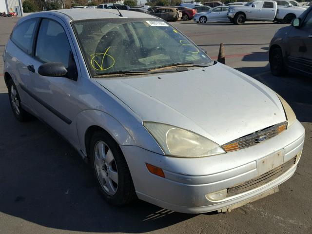 3FAFP31382R199811 - 2002 FORD FOCUS ZX3 SILVER photo 1