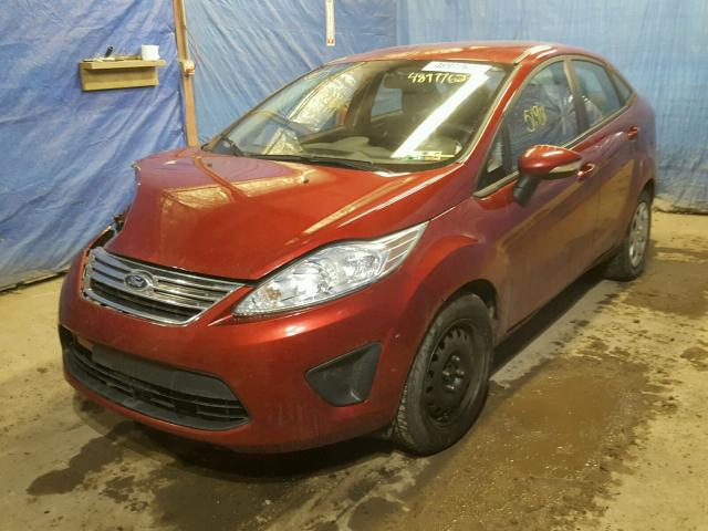 3FADP4BJ0DM171821 - 2013 FORD FIESTA SE RED photo 2