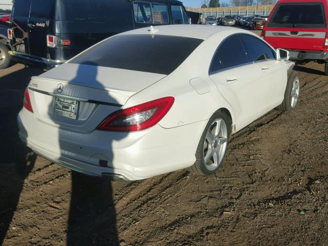 WDDLJ7DB4EA119384 - 2014 MERCEDES-BENZ CLS 550 WHITE photo 4